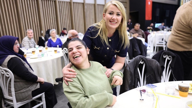 Merkezefendi'de Engelsiz Yaşam Akademisi aileleri iftarda buluştu