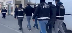 Şüphe üzerine durdurulan araçtan uyuşturucu çıktı: 2 tutuklama