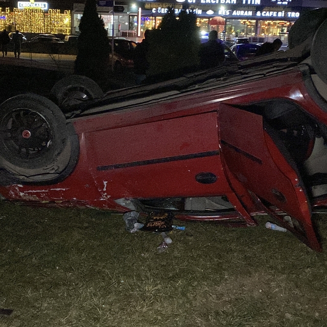 Çorum'da otomobil takla attı: 1 yaralı