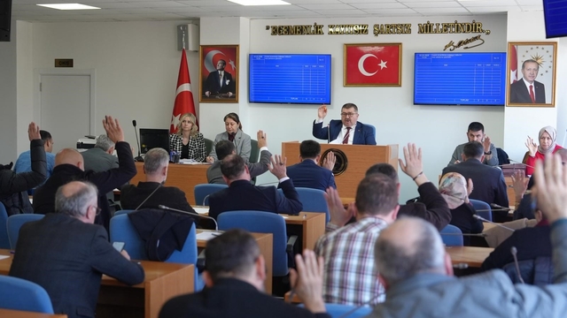 Gazze'ye ayni ve nakdi destek sağlanacak
Belediye akaryakıt tankeri ve minibüs alacak