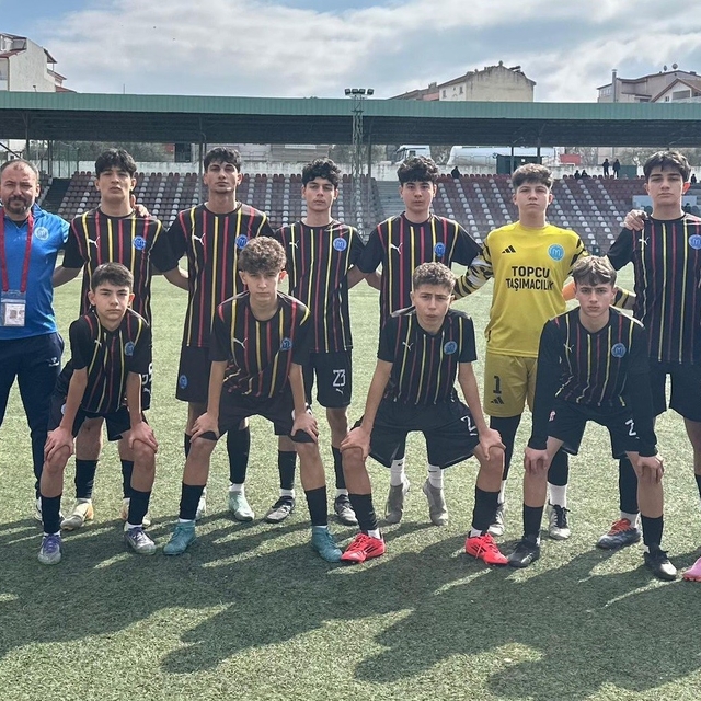 Zorlu maçın kazananı 1299 Bilecik Kulübü oldu