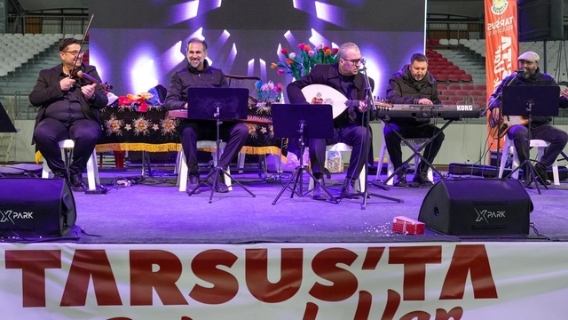 Tarsus'ta Ramazan akşamları kültür ve sanatla şenlendi