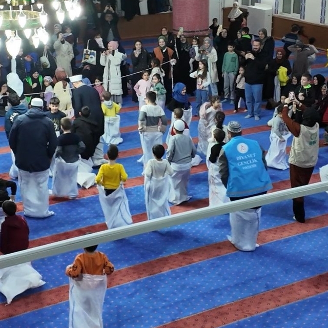 Eskişehir'de 4-6 yaş Kur'an kursları ve camilerde Ramazan coşkusu