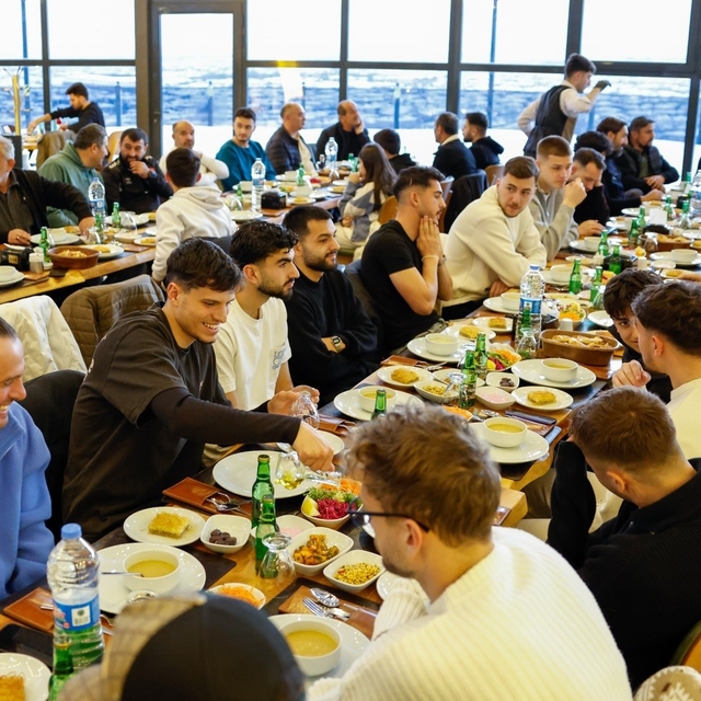 24Erzincanspor ailesi iftar sofrasında buluştu