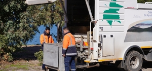 Ayvalık’ta konteynerler yaz öncesi dezenfekte ediliyor