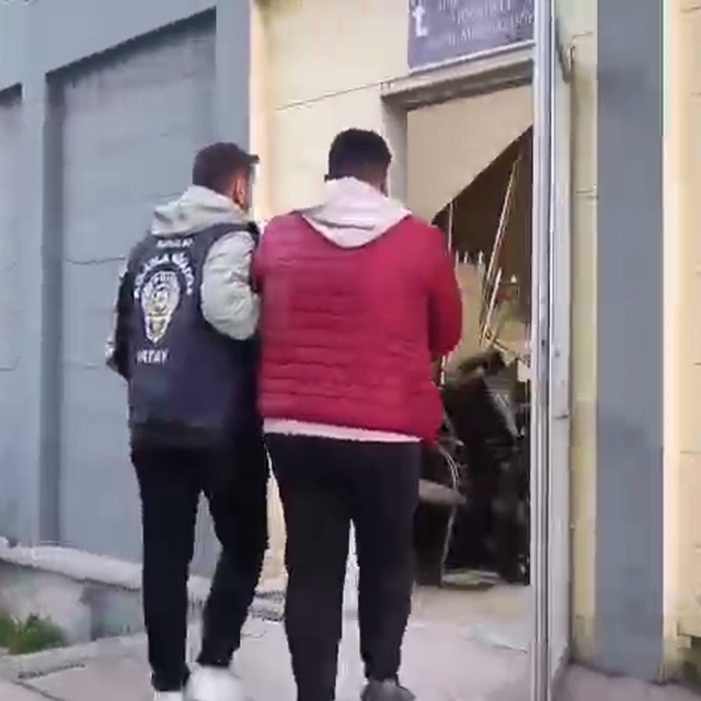 Hatay'da hapis cezaları nedeniyle aranan 3 kişi tutuklandı