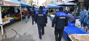 Isparta'da zabıtadan pazarda fiyat etiketi, terazi kontrolü ve pazar düzeni...