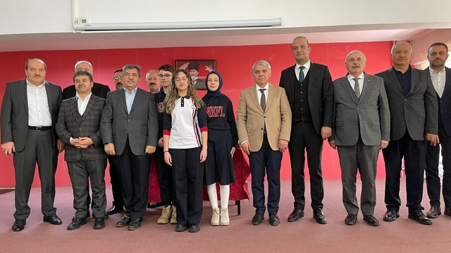 Prof. Dr. Necmettin Erbakan, vefat yıl dönümünde adını taşıdığı Fen Lisesi'nde anıldı