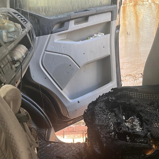 Alanya'da hafif ticari araç yangını korkuttu