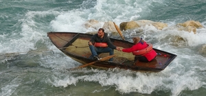 Seyhan Nehri'nde can pazarı: Ele ele tutuşup yardım beklediler