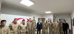 Dicle Kaymakamı Atış, askerle iftarda bir araya geldi