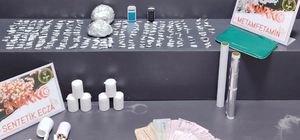 İzmir'de uyuşturucu operasyonlarında 7 kişi tutuklandı