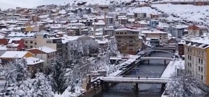 Bayburt kar yağışıyla beyaza büründü