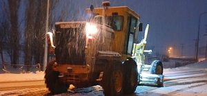 Bayburt’ta karla mücadele çalışmaları sürüyor