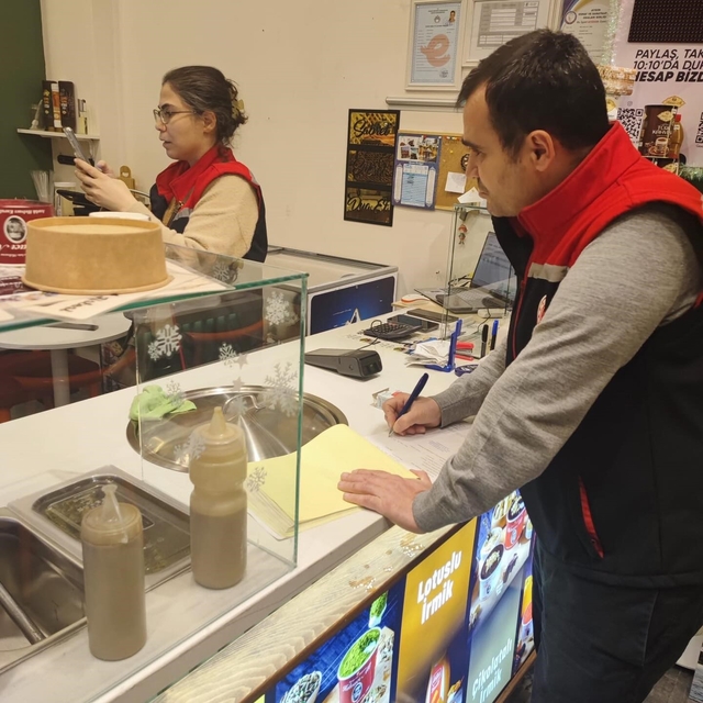 Efeler'de 'Ramazan' denetimleri sürüyor