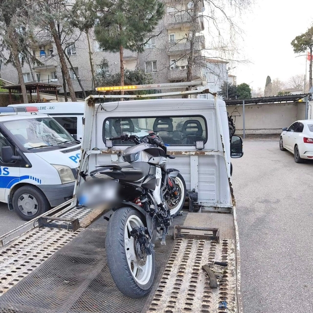 Bursa'da 'Dur' ihtarına uymayan motosikletliye 245 bin TL ceza