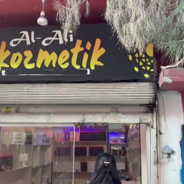 Kozmetikçide parfüm değil "kaçak ilaç" satışı: 6 bin 247 ilaç ele geçirildi