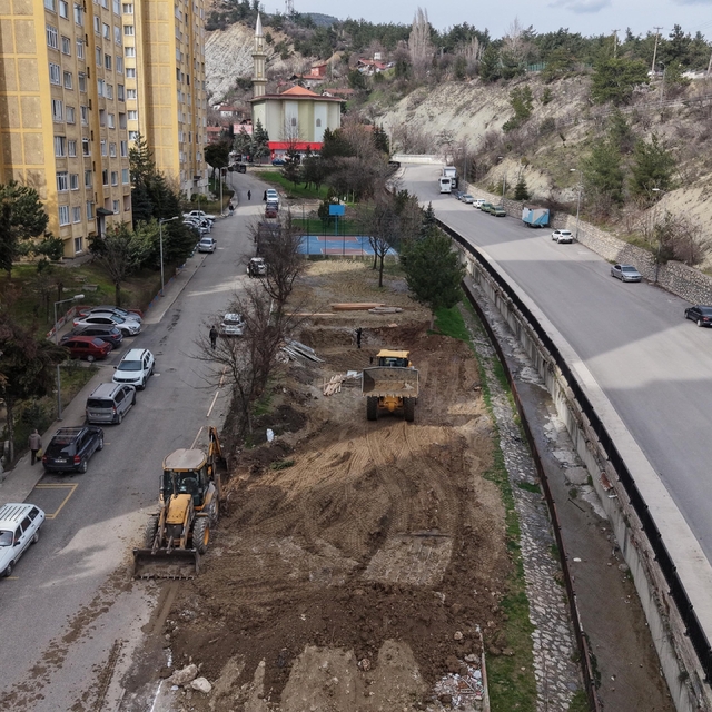 Karabük Belediyesi kenti tema parklarla donatmaya devam ediyor