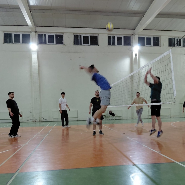 Pazarlar'da Voleybol heyecanı başladı