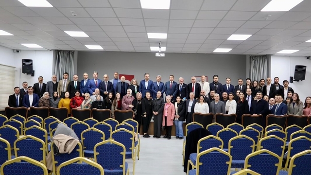 MEB Özel Öğretim Genel Müdürü Güner, Bilecik'te özel okullarla bir araya geldi