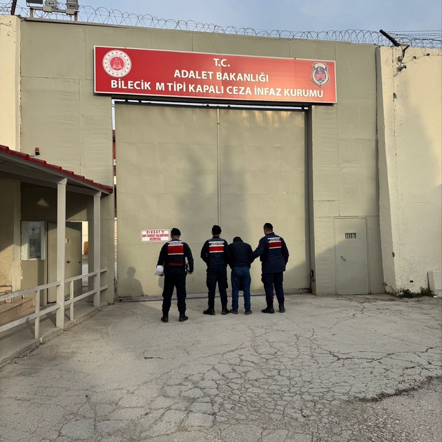 Bilecik'te aranan şahıs yakalandı