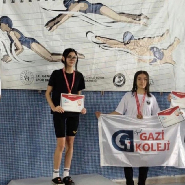 Eskişehirli yüzücüden önemli başarı