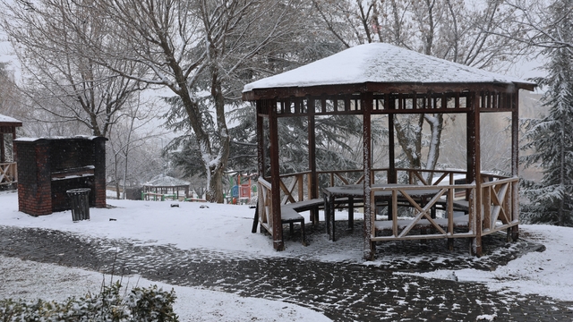 Mart ayında Elazığ'a kar sürprizi