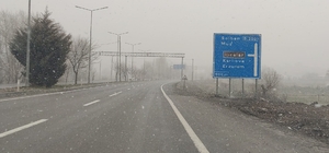 Bingöl'de kar yağışı başladı