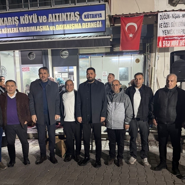 İzmir'de yaşayan Kütahyalıları iftar sofrasında buluşturdu