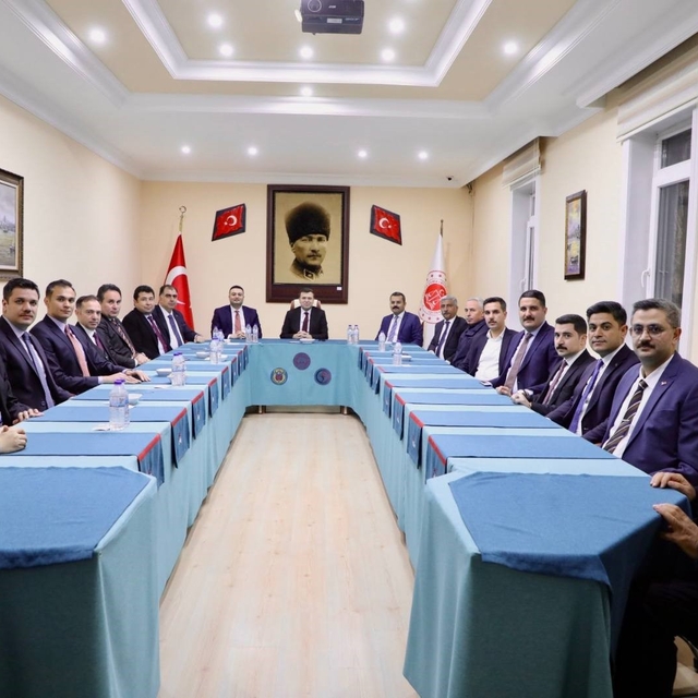 Vali Nedim Akmeşe'den Niğde Açık Ceza İnfaz Kurumu'na ziyaret