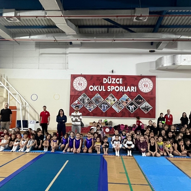 Okul sporları cimnastik müsabakaları tamamlandı