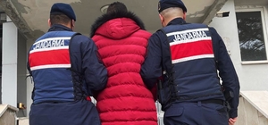 Kırıkkale'de aranan 2 hükümlü yakalanarak cezaevine gönderildi
