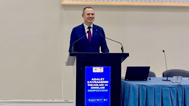 Kırklareli'nde "Adalet Kavramının İmkanları ve Sınırları" konferansı düzenlendi