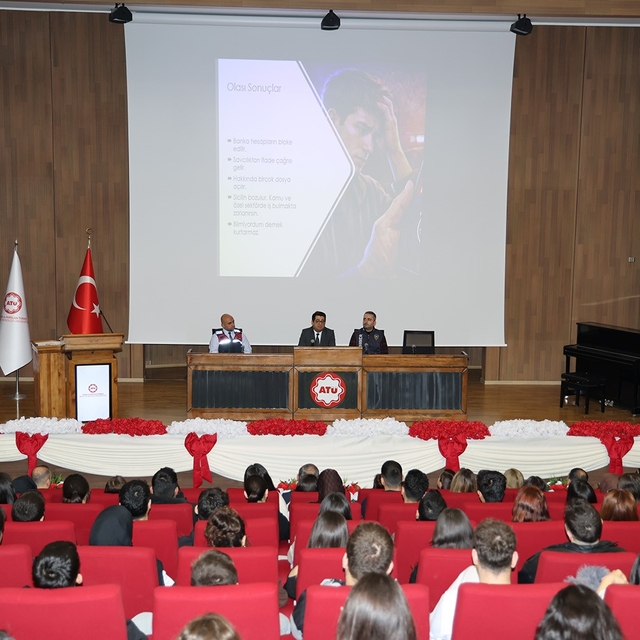 ATÜ'de öğrenciler İBAN dolandırıcılığına karşı bilgilendirildi