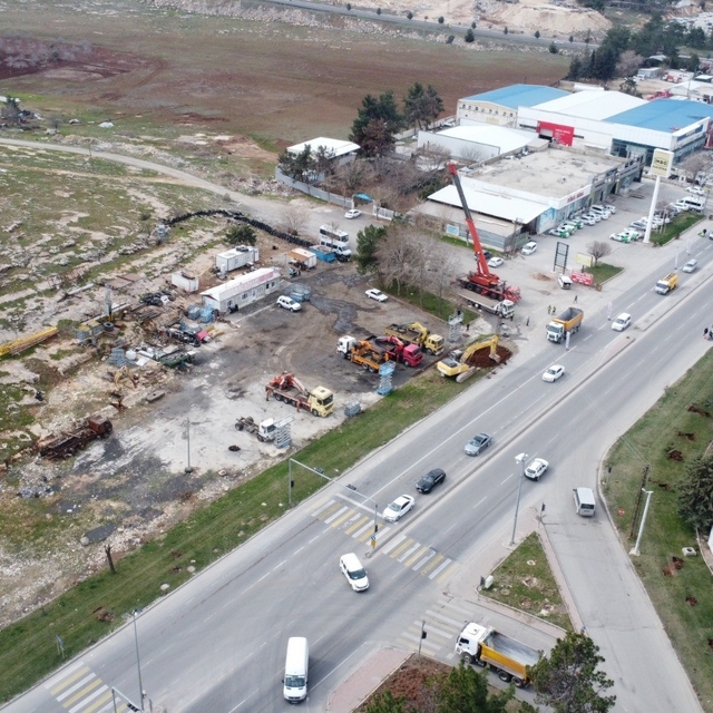 Evren Sanayi Sitesinde iki adet katlı köprülü kavşak inşaatı başladı