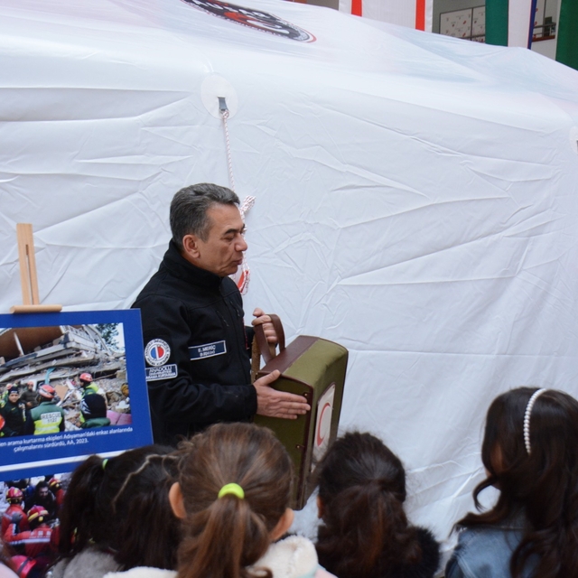 Miniklere afet bilinci aşılandı