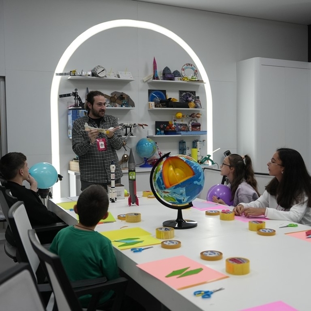 Bilim Merkezi mart ayı atölyeleri sürüyor