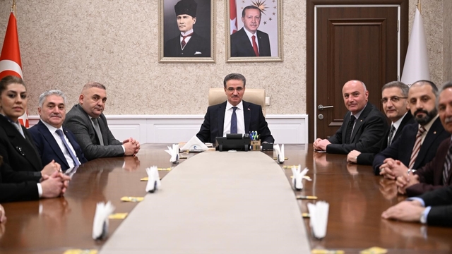 ETSO Başkanı Saim Özakalın ile ETSO yönetiminden Vali Aydın Baruş'a hayırlı olsun ziyareti