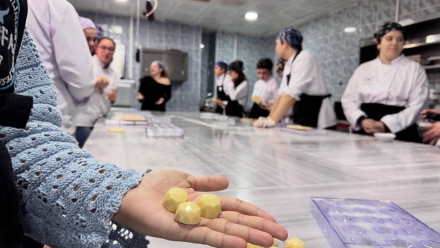 Balıkesir Üniversitesi'nde çikolata atölyesi düzenlendi