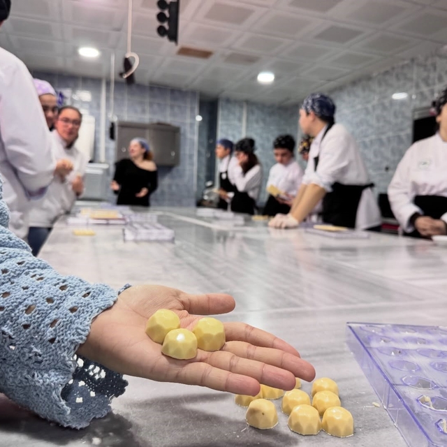 Balıkesir Üniversitesi'nde çikolata atölyesi düzenlendi