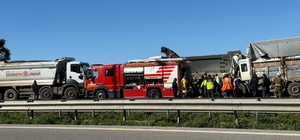 Hatay'da aynı istikametteki kamyonlar çarpıştı: 1 ölü