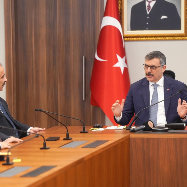 İçişleri Bakanı Çiftçi'den suç örgütleri ve uyuşturucuyla mücadele vurgusu: