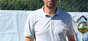 Halı sahada kalp krizi geçirip, öldü