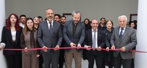 Fırat Üniversitesi’nde 6 Şubat depremi, sergi ve konferansla ele alındı