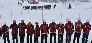 Bitlis'te çığ tatbikatı gerçeğini aratmadı