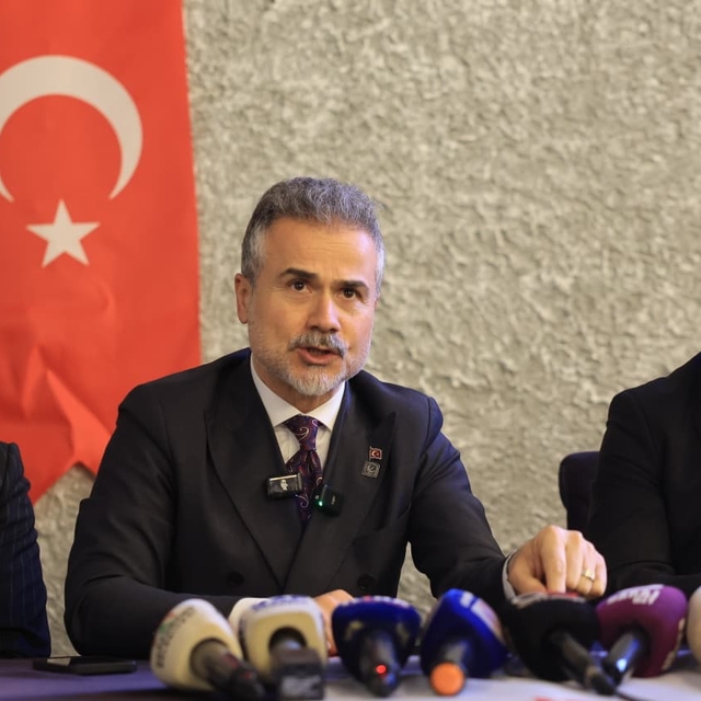Yeniden Refah Partisi Genel Başkan Yardımcısı Kılıç, Şanlıurfa'da konuştu: