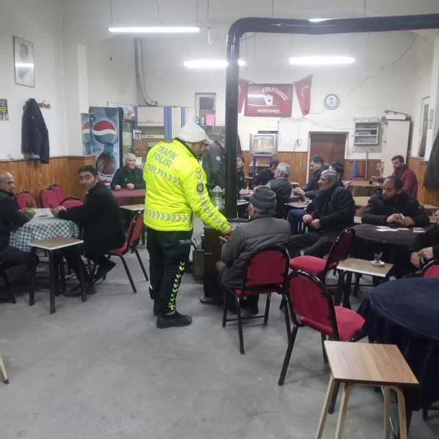 Tomarza'da vatandaşlar trafik ve dolandırıcılık konularında bilgilendirildi