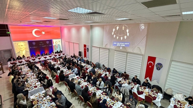 Siirt'te yargı ve emniyet mensupları iftarda buluştu