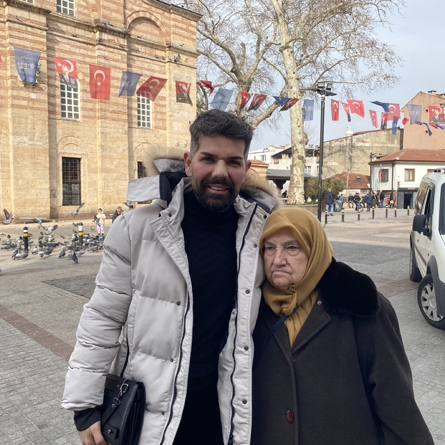 Mehmet Çevik sahnelere ara verdi, Ramazan'da maneviyata yöneldi