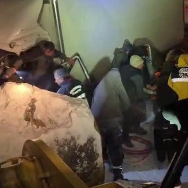 Karayazı'da tipi kazaya neden oldu: 1 ölü